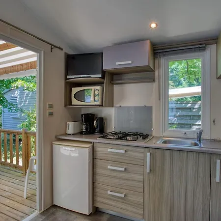 Mobil-home Avec Terrasse A - Api-1-52-1141 *